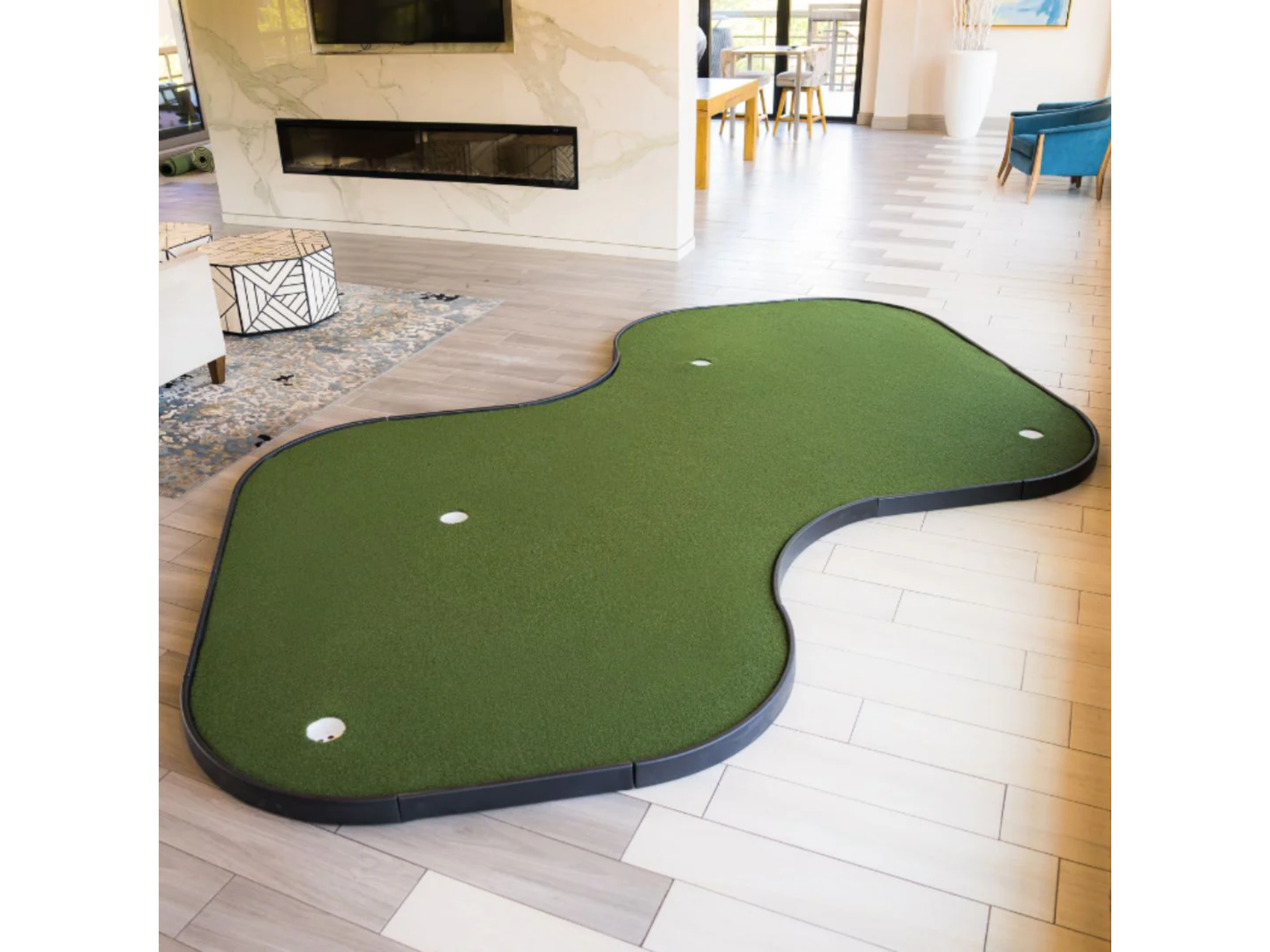 SIGPRO Double Break Putting Green