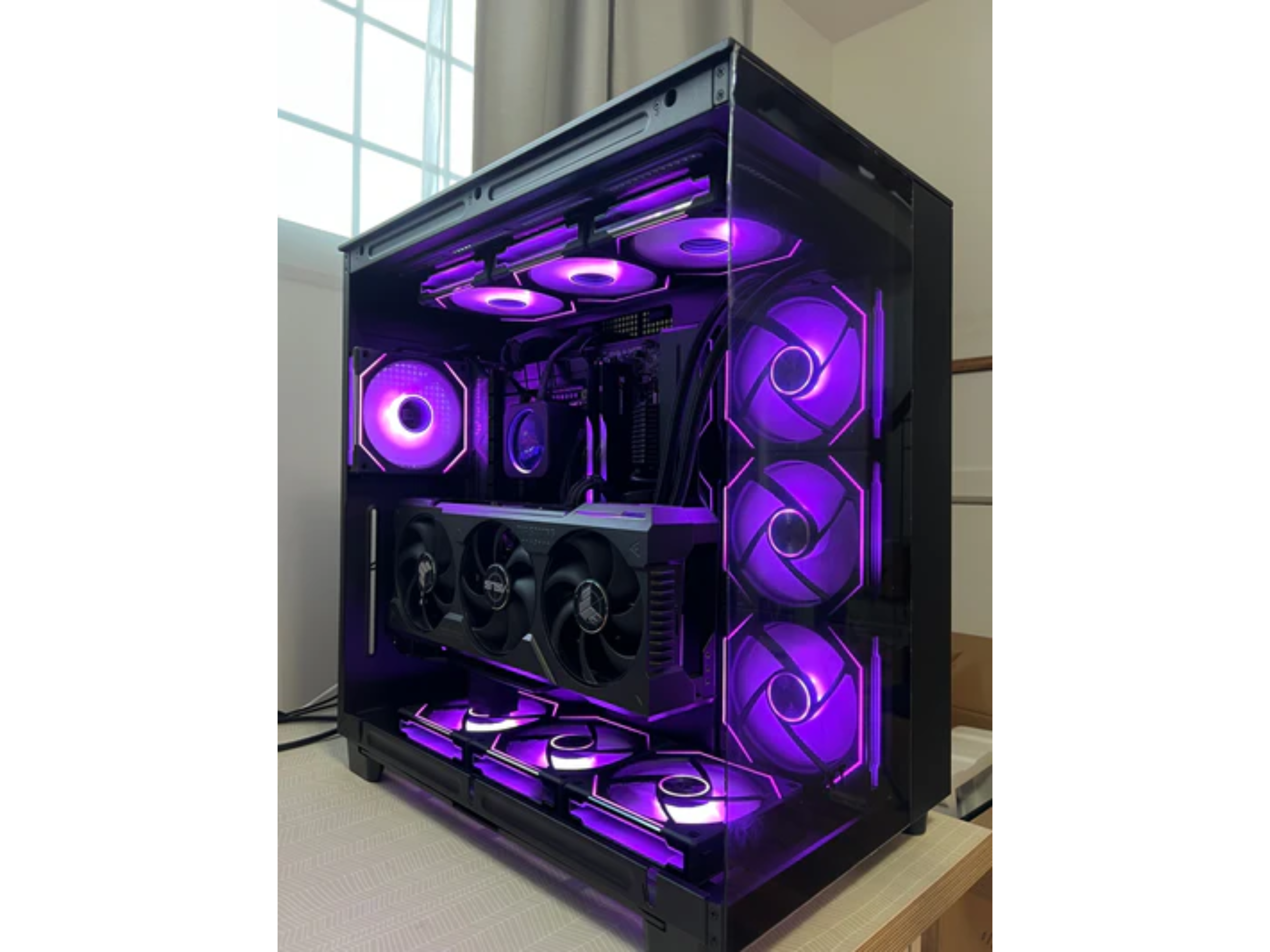 Gaming Zone Level 5 - Gaming Computer (Intel® Core™ i7-14700K Processor, NVIDIA GeForce RTX™ 5090)