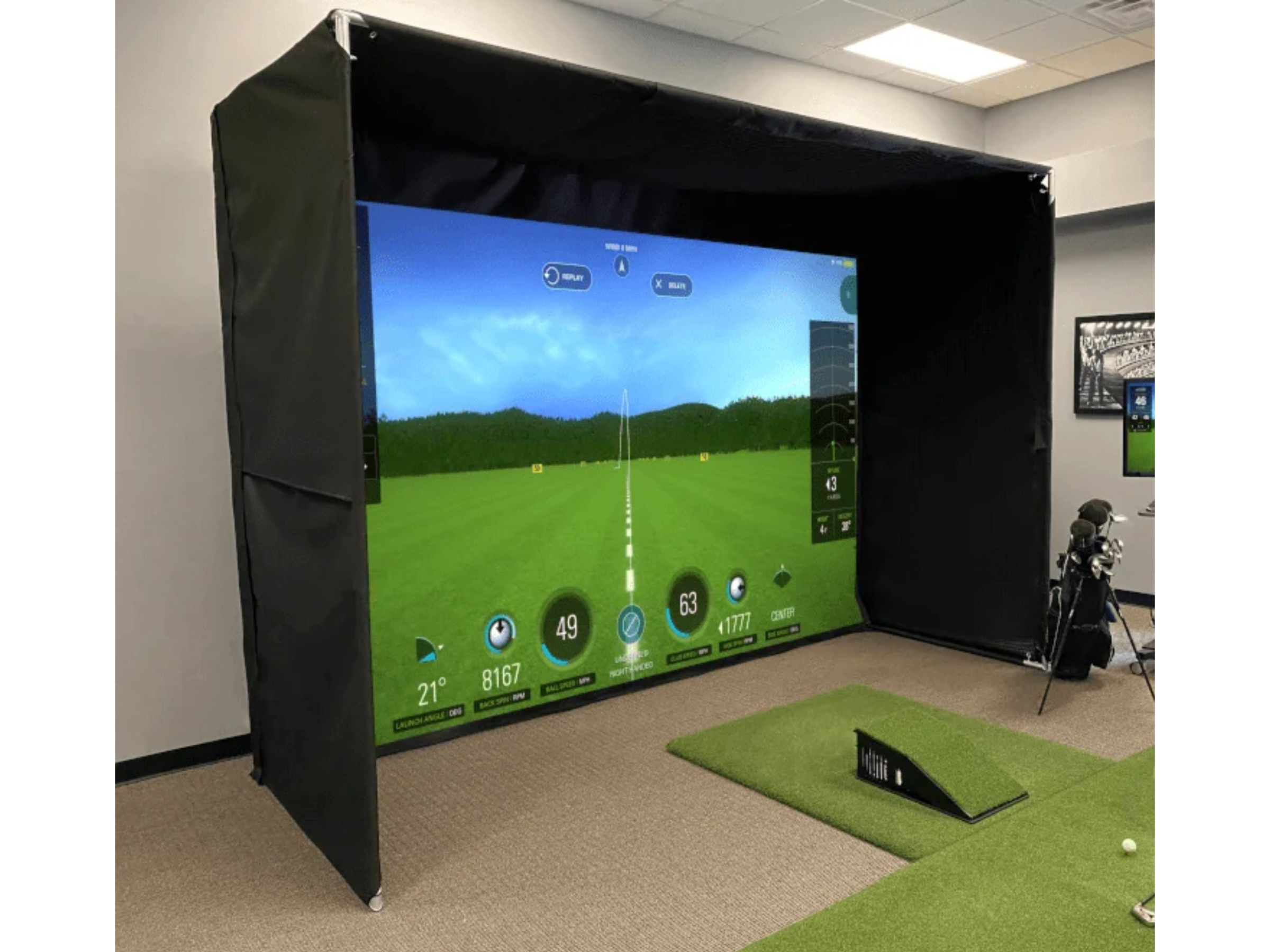 Super Bay Golf Simulator Enclosure