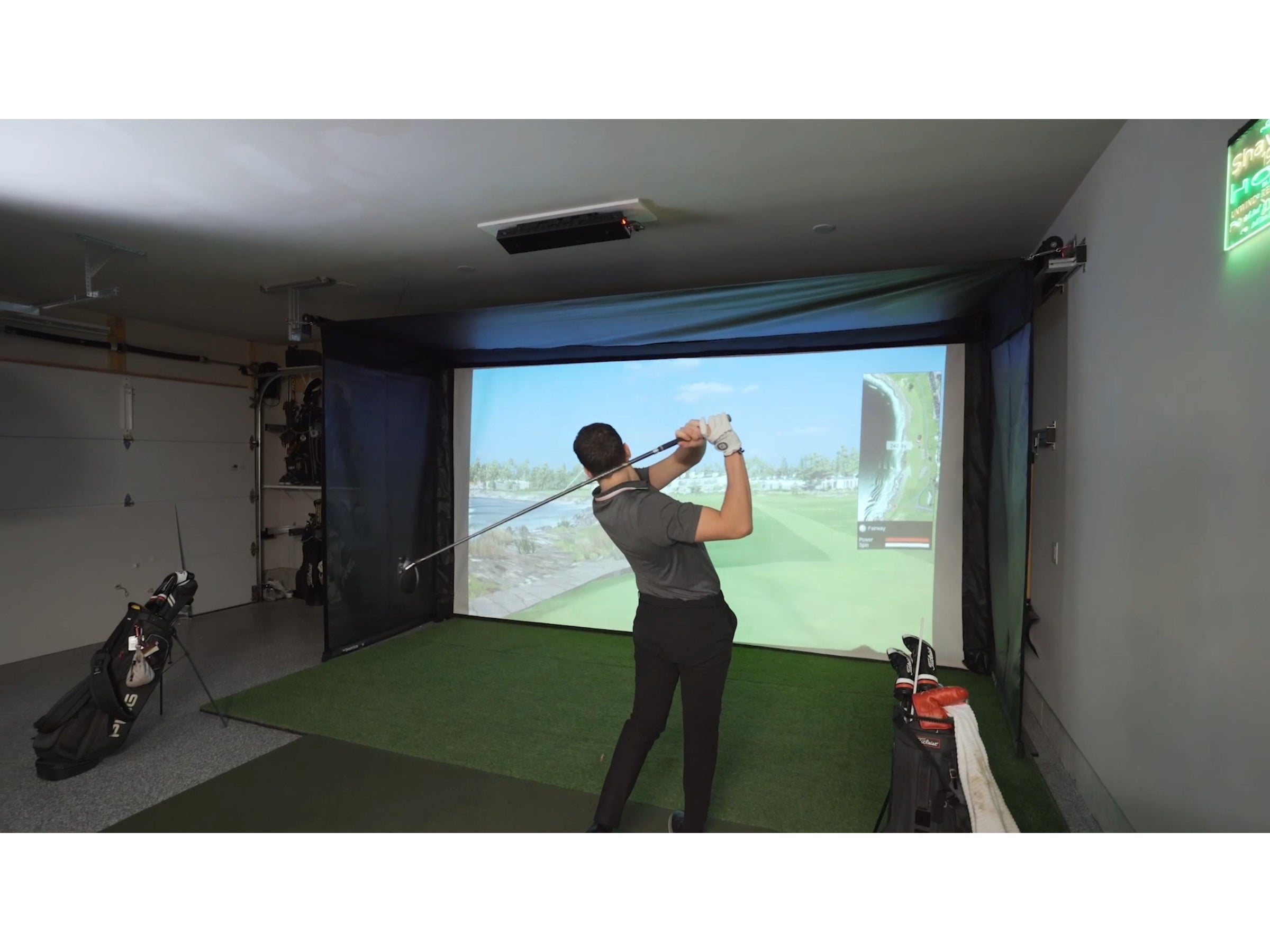 Vanish Retractable Golf Simulator Enclosure