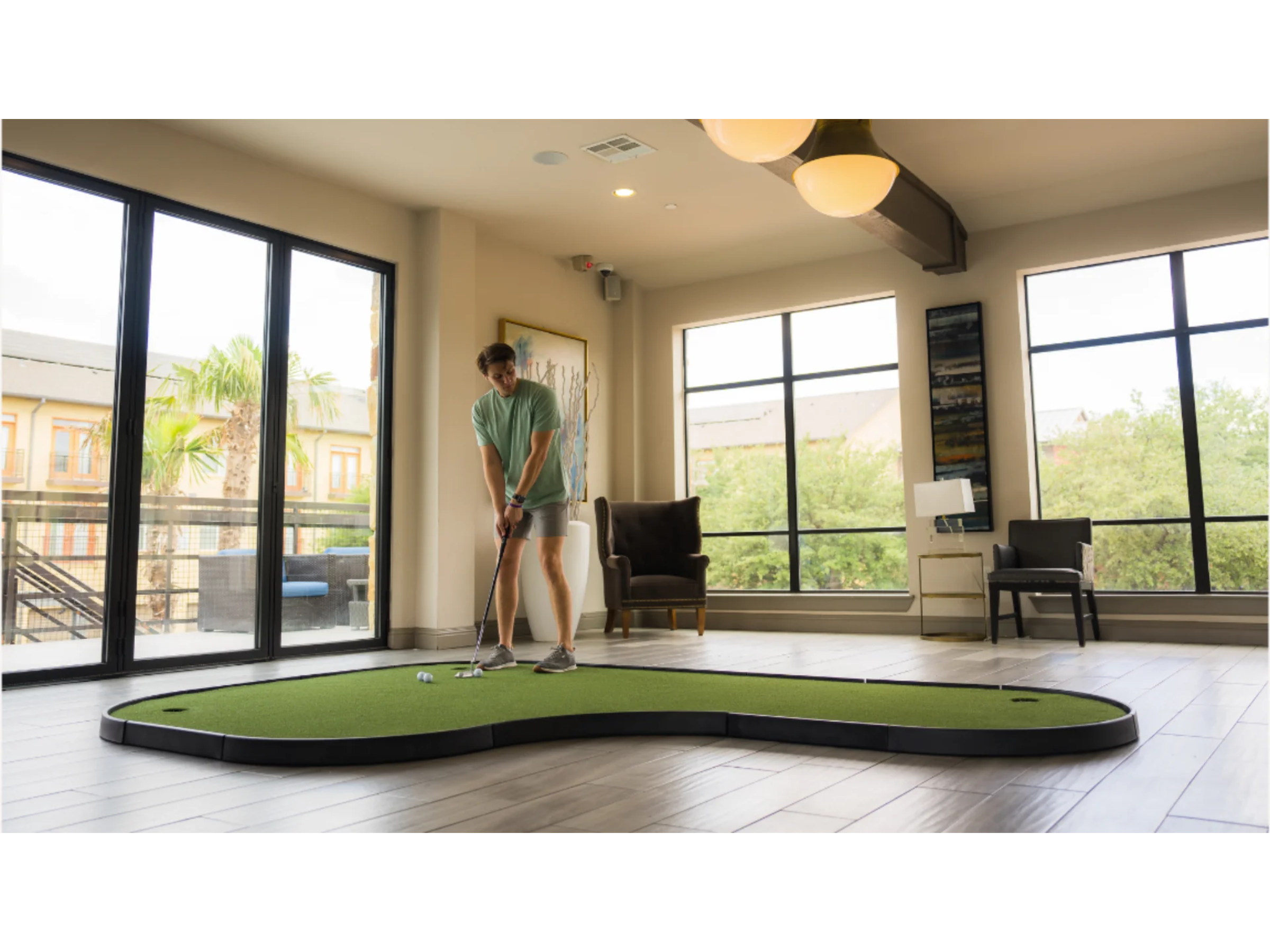 SIGPRO Walkoff Putting Green